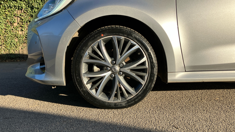 Toyota Yaris 1.5 Hybrid Excel 5dr CVT Hybrid Hatchback